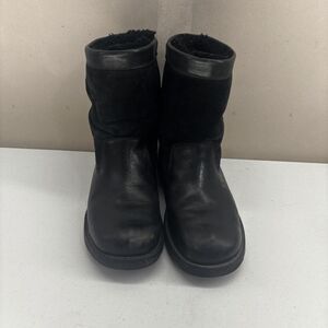 UGG Australia 5790 Classic Black Suede & Leather-Sheepskin Boots Size 8.5 READ